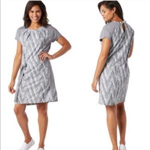 SMARTWOOL NWT MERINO SPORT DRESS ZIG ZAG PRINT SMA